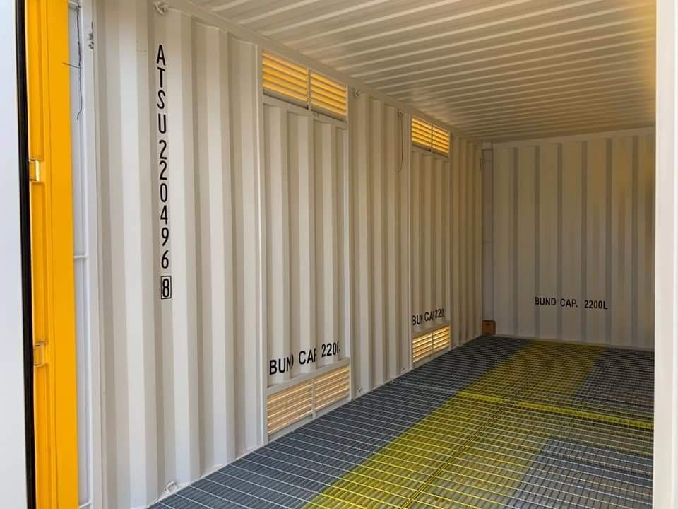 40Ft X 8Ft Used Shipping Container – Standard - interior view