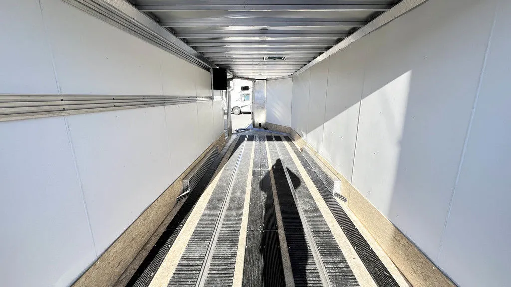 2024 Sno Pro 7.5×22 Aluminum 4-Place Drive In/Out w/Extra Height, Mats & Guides, Canopy - detail view 17