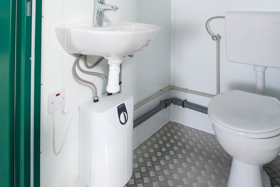 1+1 Double Mains Toilet 8Ft x 5Ft (Green) - interior view