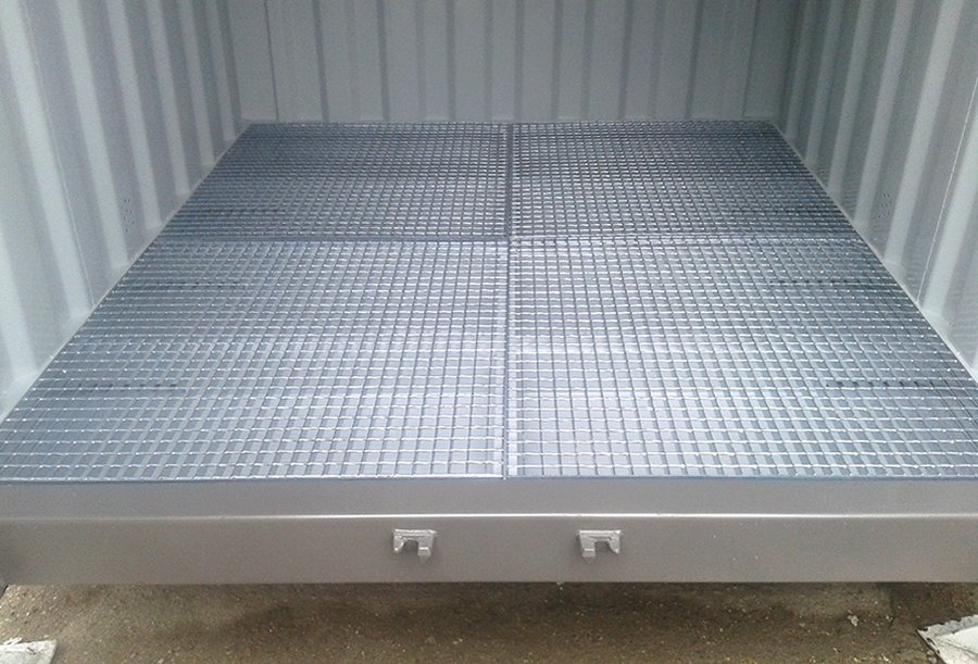 10Ft X 8Ft Open Mesh Floor Bunded Store - interior view