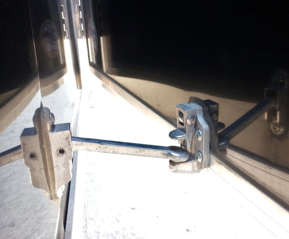 Mission Trailers 101×22 Aluminum 4-Place - detail view 8