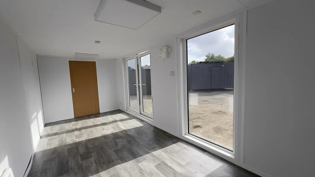 24ft x 9ft Site Office with Toilet – Sales Office / Marketing Suite / Portable Site Cabin - detail view 8