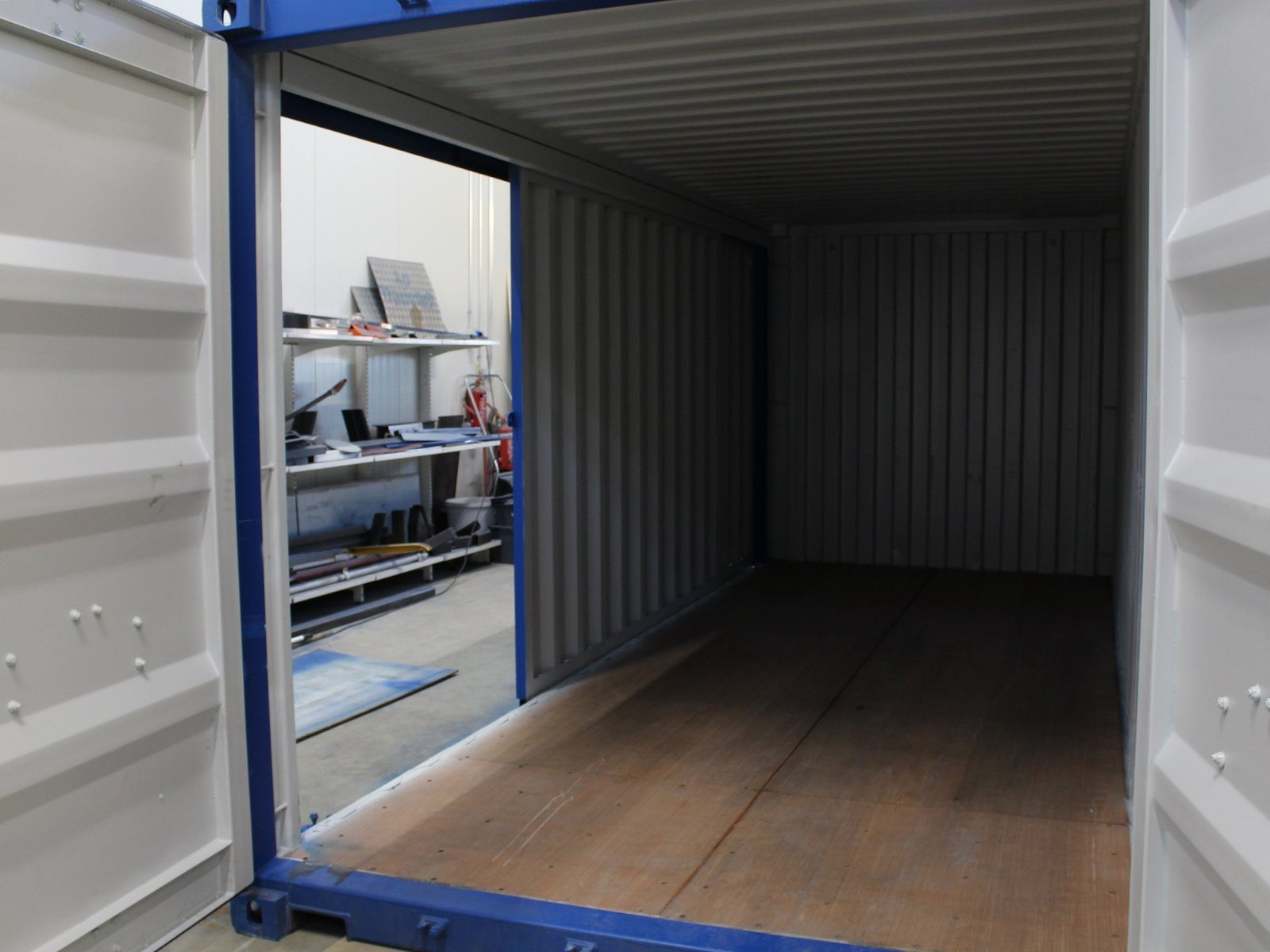 20ft Hi Cube Container (9′ 6″ high) suitable for IBC storage Sliding Door - side view