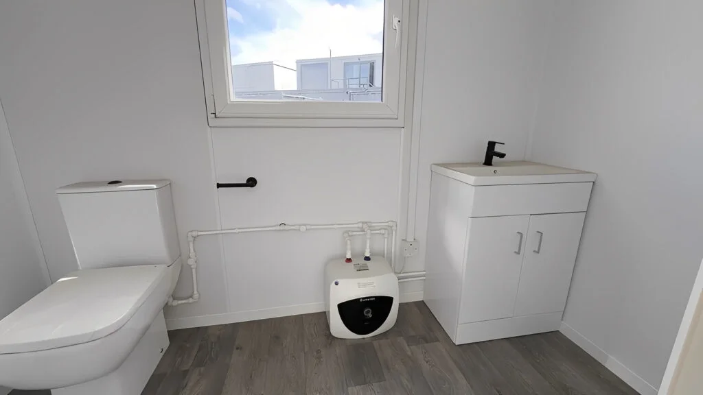 24ft x 9ft Site Office with Toilet – Sales Office / Marketing Suite / Portable Site Cabin - detail view 10